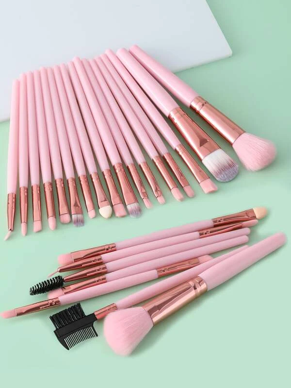 ชุดแปรงแต่งหน้า 24 ชิ้น e-81