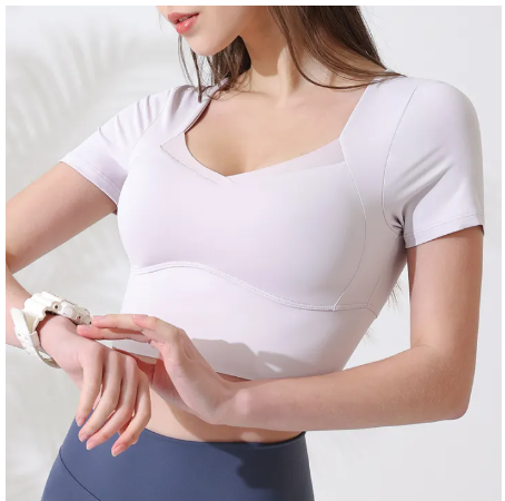 SF133-โยคะด้านบนมีชุดชั้นในกีฬายอดนิยมของผู้หญิงหลวมเซ็กซี่เสื้อผ้าโยคะแขนสั้นวิ่งเสื้อเสื้อยืด