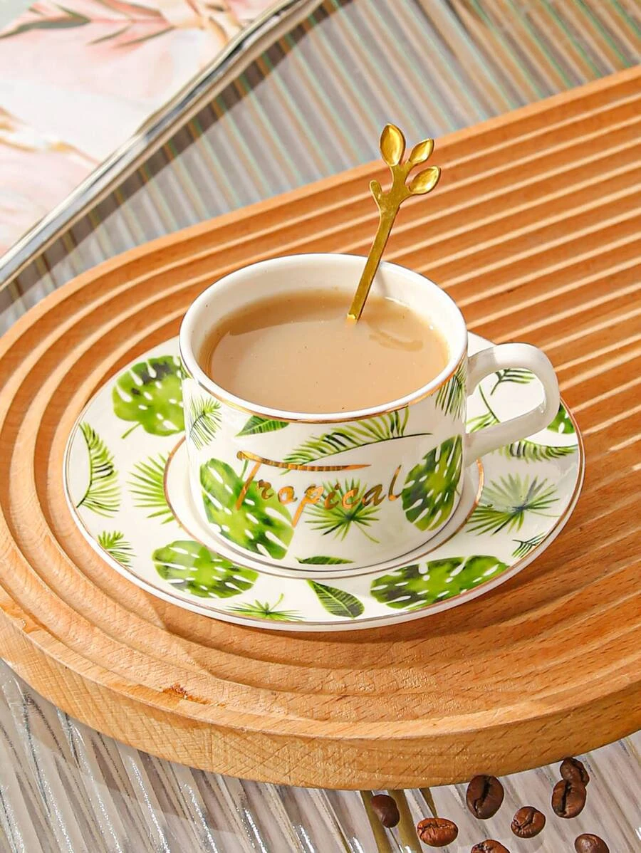 แก้วมัค 1 ชิ้น ลายคราม และ จาน 1 ชิ้น และ ช้อน 1 ชิ้น แก้วมัค ลายทรอปิคอล และ ลายตัวอักษร  oo-174