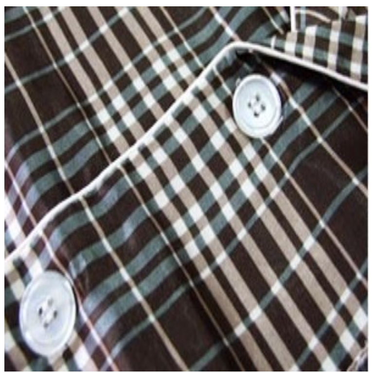 MH83-ชุดนอนผ้าซาติน (ผู้ชาย) เสื้อแขนสั้นและกางเกงขายาว ผ้าซาตินแท้ ลายสก็อตน้ำตาลเข้ม