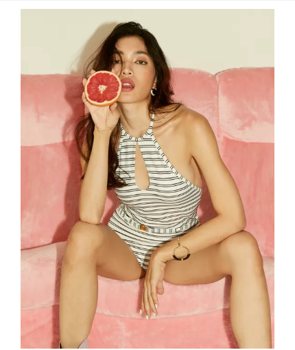 S63 Sabina ชุดว่ายน้ำ Swimwear SAWK011 สีขาว