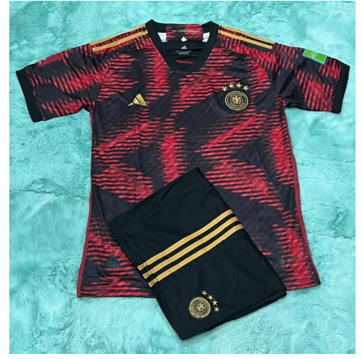 Z39-ชุดบอล ทีมชาติเยอรมัน Germany Home&Away ปี2022/23 แขนสั้น เสื้อพร้อมกางเกง มีครบไซส์ ใหม่ล่าสุด