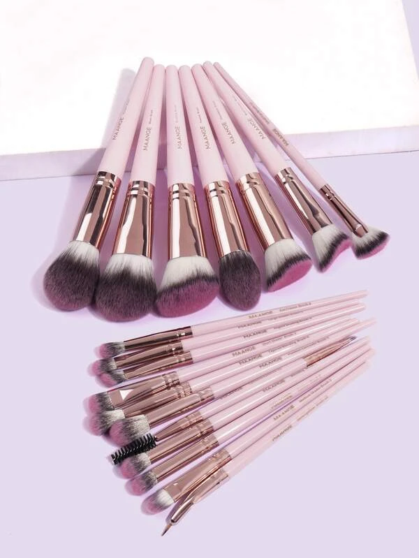 เซ็ต แปรงแต่งหน้า 18 ชิ้น e-6