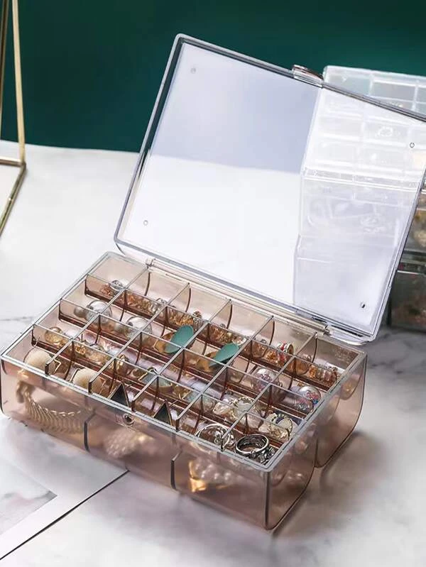 กล่องเก็บเครื่องประดับ โปร่งใส สีสุ่ม 1 ชิ้น  i-40