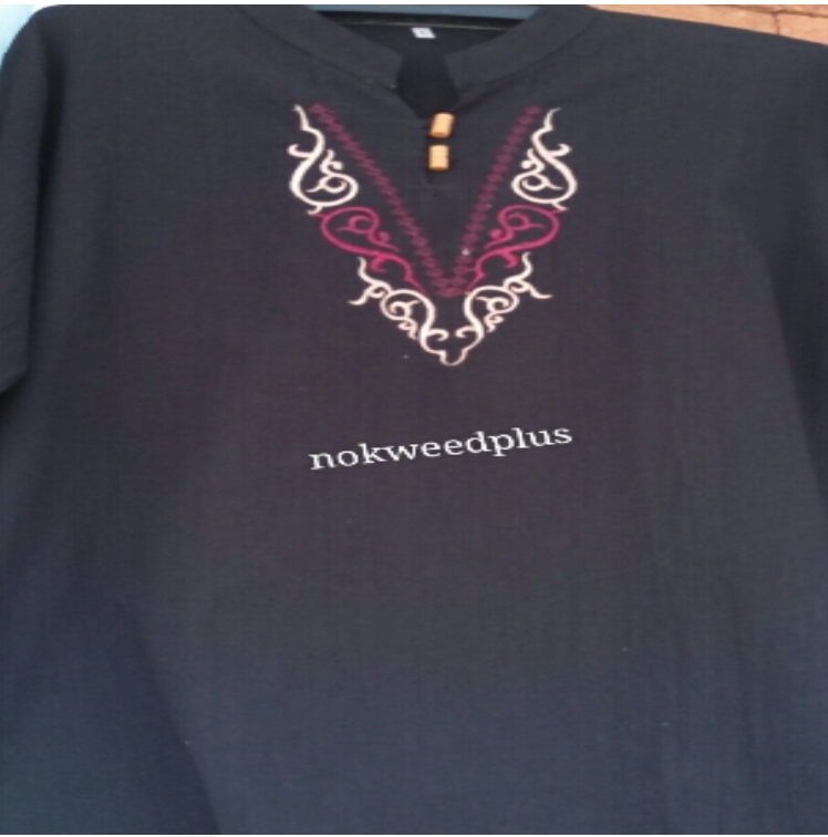 PE19-เสื้อผ้าฝ้ายแขนยาวปักลายไทยอกเสื้อ