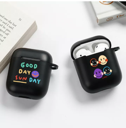 UTI07-Airpods 1 2 Case เคสหูฟัง ยางนุ่ม เปลือกดำ การ์ตูน หน้ายิ้มง่าย ทาสี Airpod Case 1 เคสแอร์พอด Android/iPhone AirPods เคส AirPods 1/2 Gen Case
