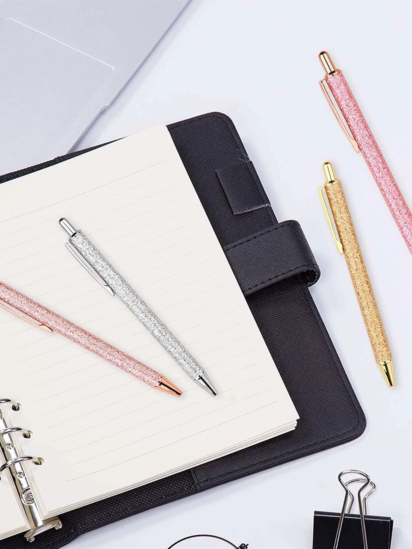 ปากกาลูกลื่น สุ่ม กลิตเตอร์ 2 ชิ้น s-96