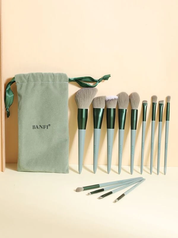 เซ็ต แปรงแต่งหน้า 13 ชิ้น e-37